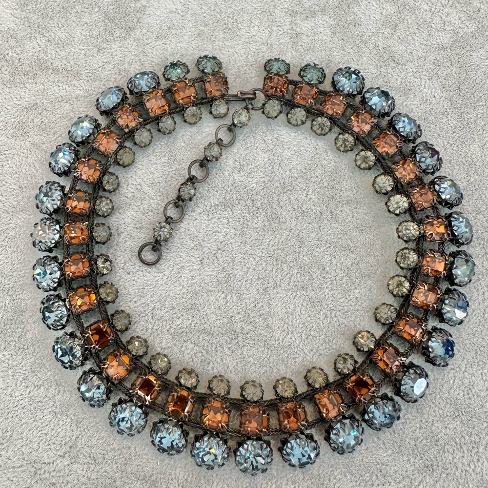 Vintage Rare Unsigned Schreiner Tripel Strand Crystal Rhinestone Collar Necklace